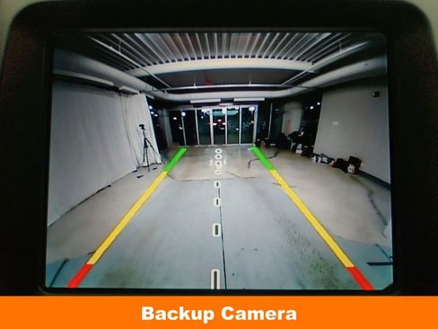 Used 2018 Jeep Cherokee Limited w/ High Altitude Package image 19