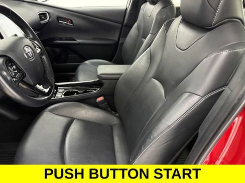 Used 2021 Toyota Prius Prime Limited FWD image 28