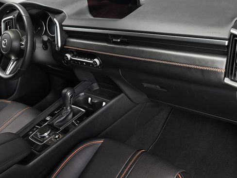 Certified 2025 MAZDA CX-50 AWD 2.5 Turbo w/ Premium Pkg image 19