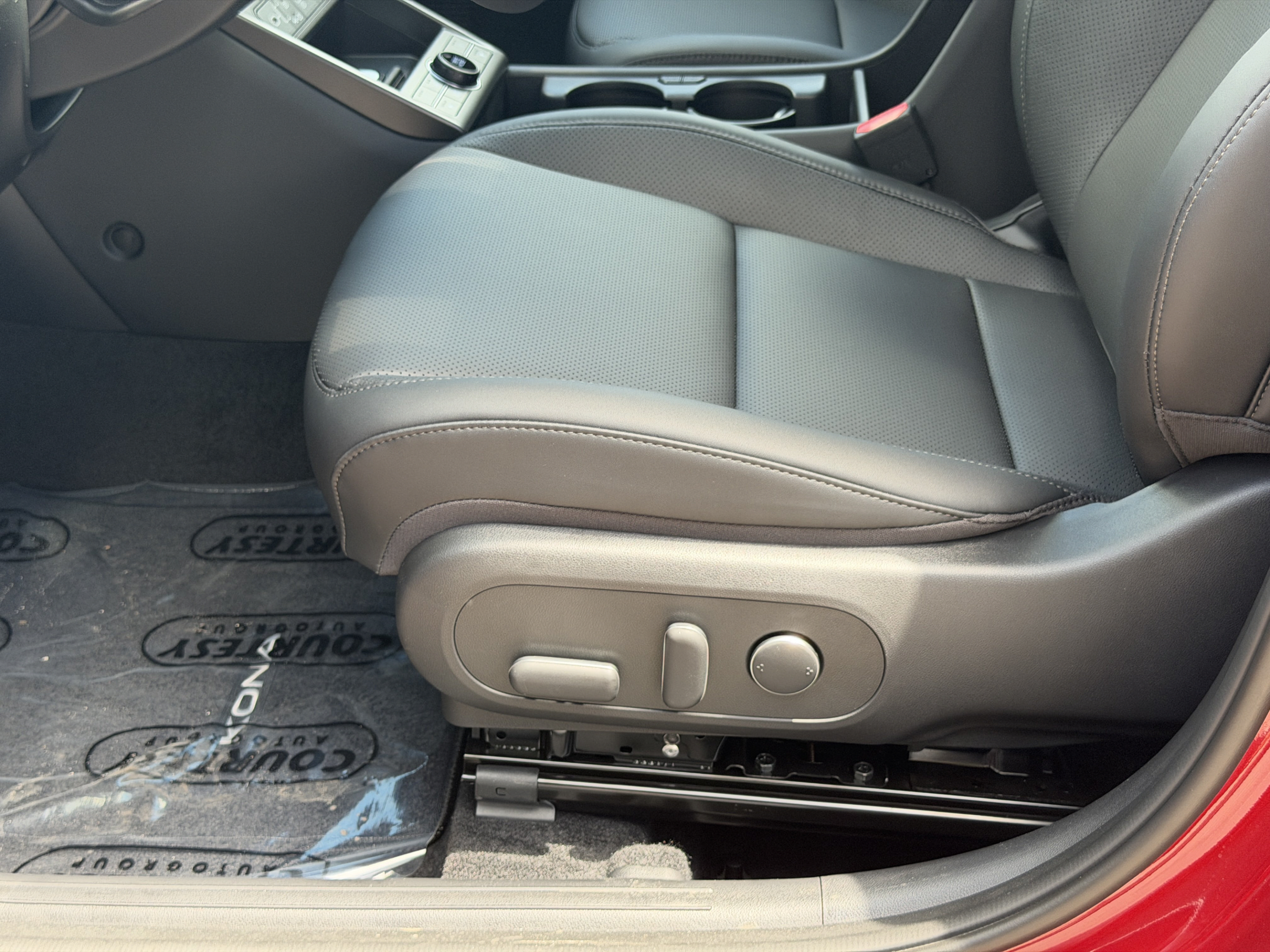 New 2026 Hyundai Kona Limited FWD image 20