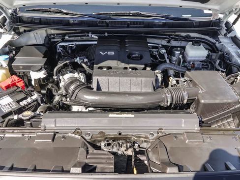 Used 2023 Nissan Frontier S image 26