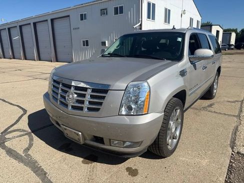 Used 2008 Cadillac Escalade ESV AWD image 5