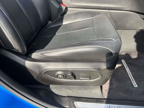 Used 2023 Jeep Grand Cherokee L Overland image 13