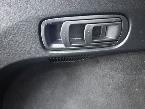 Used 2021 MAZDA CX-5 Touring image 42