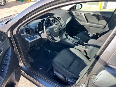 Used 2012 MAZDA MAZDA3 i Touring image 2