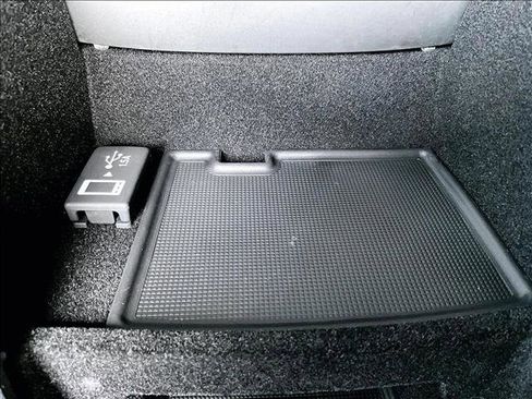 Used 2017 Acura NSX image 25