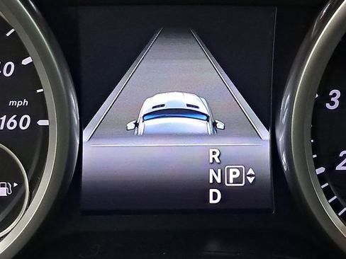 Used 2016 Mercedes-Benz GL 450 4MATIC image 12