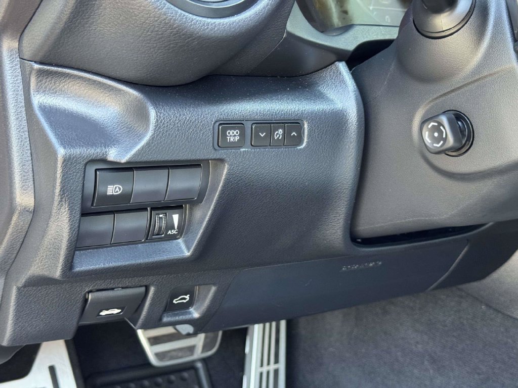 Used 2025 Lexus IS 350 F Sport w/ Navigation Package AWD/4WD image 10
