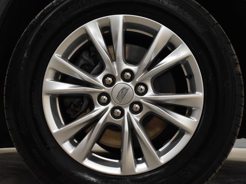 Certified 2024 Cadillac XT6 Luxury w/ LPO, Floor Liner Package image 36