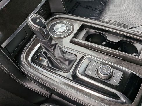 Used 2024 INFINITI QX80 Luxe image 21