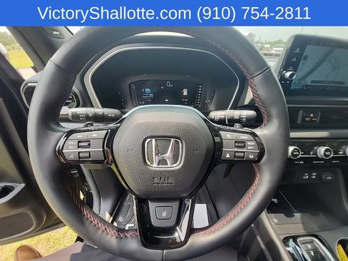 Used 2025 Honda Pilot Black Edition image 12