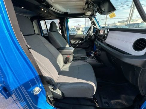 New 2026 Jeep Gladiator Sport AWD/4WD image 25