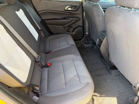 Used 2024 Chevrolet Trax RS w/ Driver Confidence Package image 27