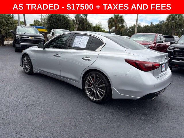 Used 2018 INFINITI Q50 Red Sport 400 w/ Sensory Package (Sport) RWD image 4