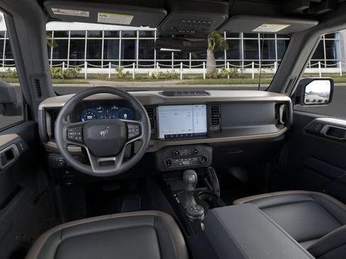 New 2026 Ford Bronco Big Bend w/ Black Diamond Package AWD/4WD image 9