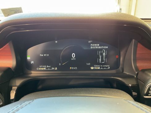 Used 2022 Lincoln Aviator Reserve w/ Elements Package Plus image 33