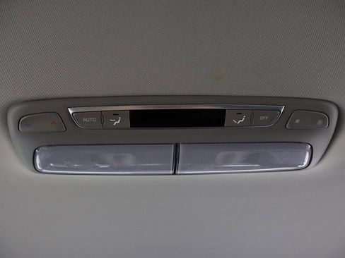 Used 2023 Kia Telluride S image 52