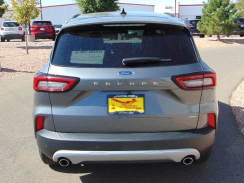 Certified 2026 Ford Escape SE FWD image 5