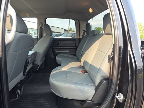 Used 2014 RAM 1500 Express w/ Black Ram 1500 Express Group AWD/4WD image 23