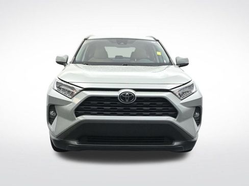 Used 2021 Toyota RAV4 XLE FWD image 3