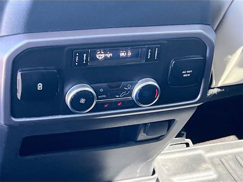 Used 2020 Ford Expedition Platinum image 27