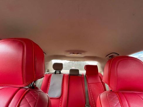 Used 2011 Ford Fusion SEL FWD image 31