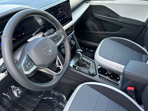 New 2026 Volkswagen Taos S image 9