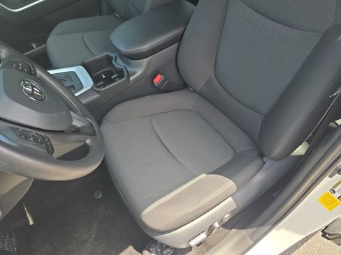 Used 2025 Toyota RAV4 XLE FWD image 14