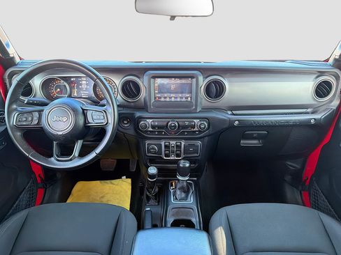 Used 2018 Jeep Wrangler Unlimited Sport S AWD/4WD image 16