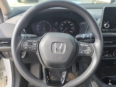 Used 2024 Honda HR-V LX image 14