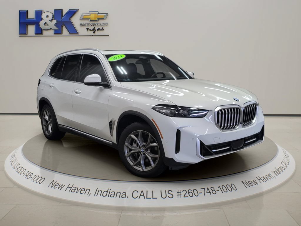 Used 2024 BMW X5 xDrive40i AWD/4WD image 1