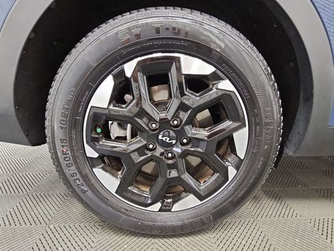 Used 2024 Kia Sorento S w/ Panoramic Sunroof Package FWD image 46