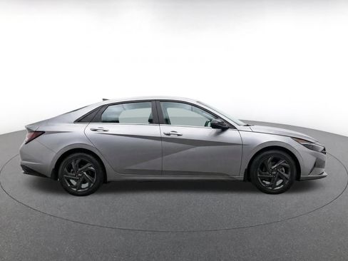 Used 2026 Hyundai Elantra Sport FWD image 14
