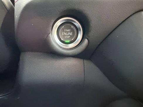 Used 2025 Chevrolet Tahoe RST AWD/4WD image 21