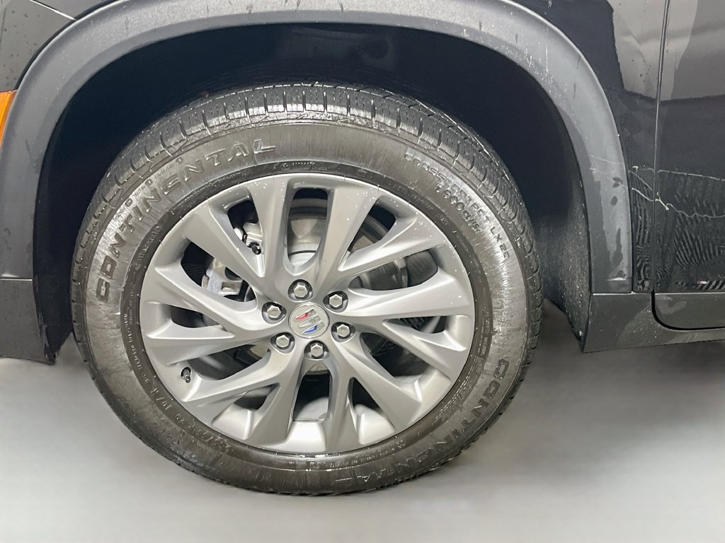 Used 2025 Buick Enclave Preferred FWD image 10