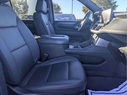 Used 2023 Chevrolet Tahoe Z71 w/ Luxury Package image 27