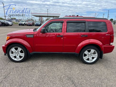 Used 2011 Dodge Nitro Heat w/ Popular Equipment Group AWD/4WD image 2