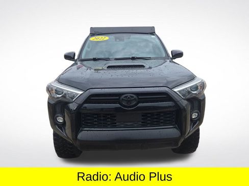 Used 2022 Toyota 4Runner TRD Off-Road AWD/4WD image 10