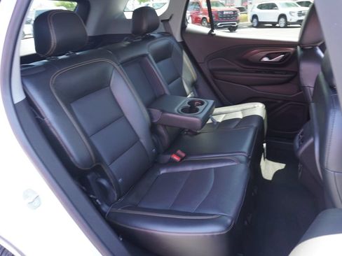 Certified 2021 GMC Terrain SLT AWD/4WD image 9