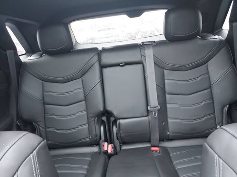 Used 2024 Cadillac XT5 Sportv w/ LPO, Red Accent Package AWD/4WD image 13