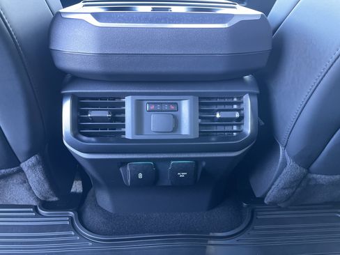 Used 2025 Ford F150 Raptor image 28