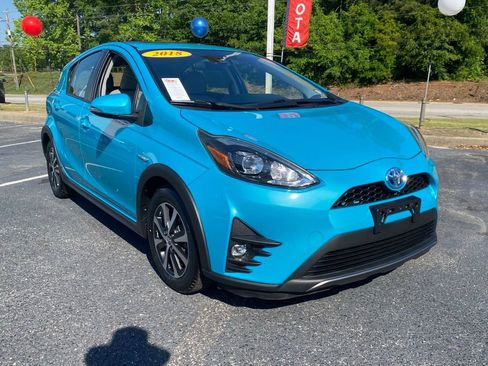Used 2018 Toyota Prius C Four FWD image 1