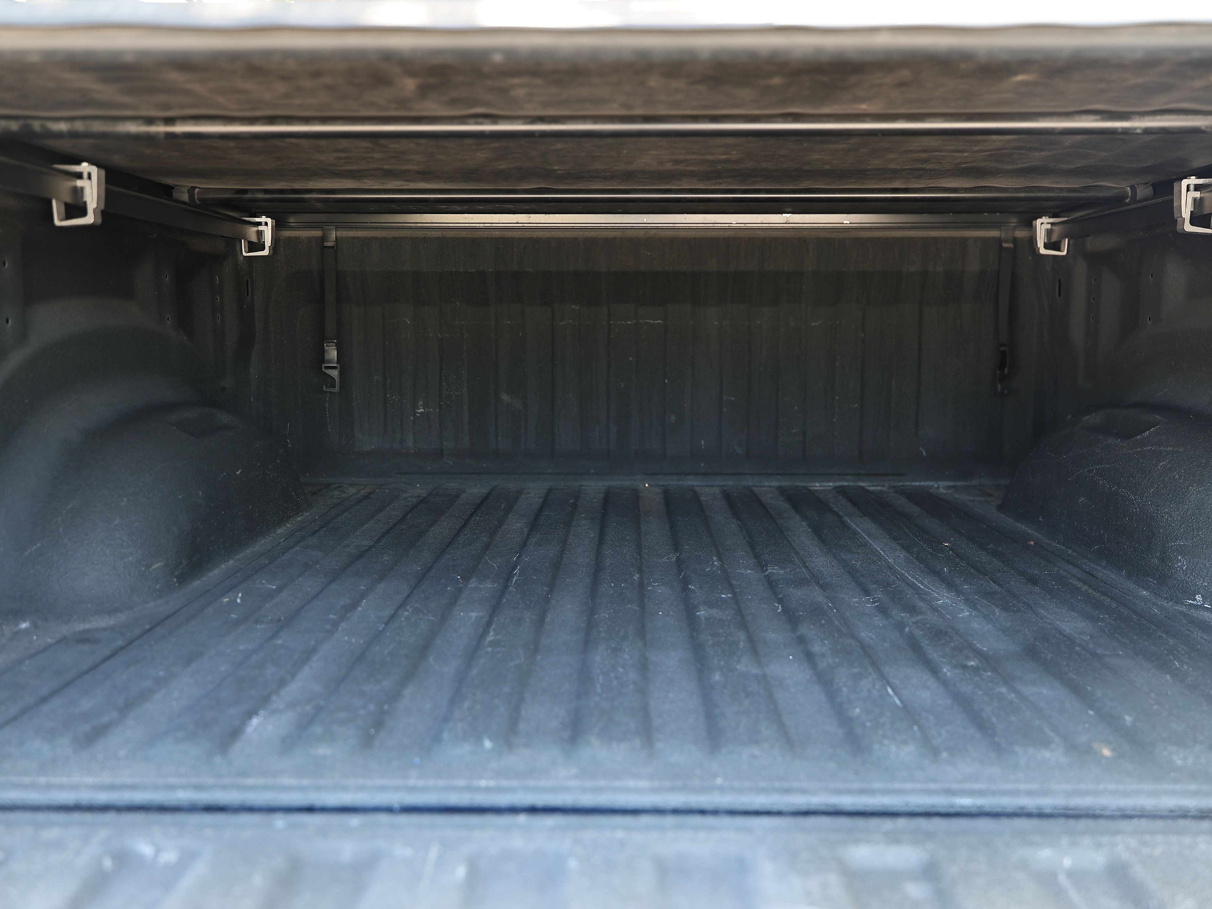 Used 2020 RAM 1500 Laramie AWD/4WD image 30