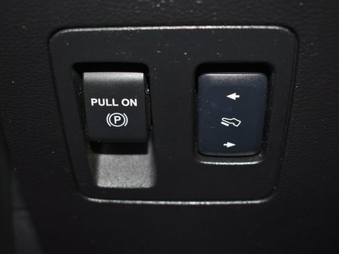 Used 2018 Ford F150 XLT w/ Equipment Group 302A Luxury image 17