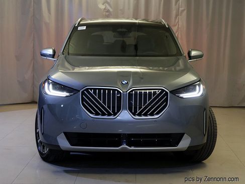 Certified 2025 BMW X3 xDrive30i AWD/4WD image 5
