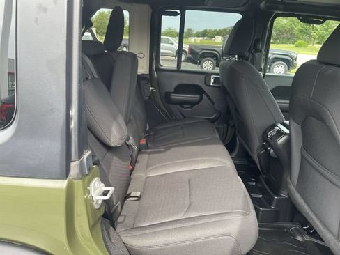 Used 2023 Jeep Wrangler Unlimited w/ Cold Weather Group AWD/4WD image 37