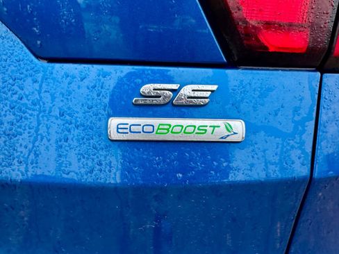 Used 2019 Ford Escape SE image 21