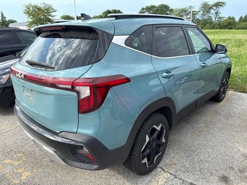 Used 2024 Kia Seltos EX FWD image 5