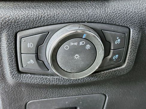 Used 2016 Ford F150 Lariat AWD/4WD image 13