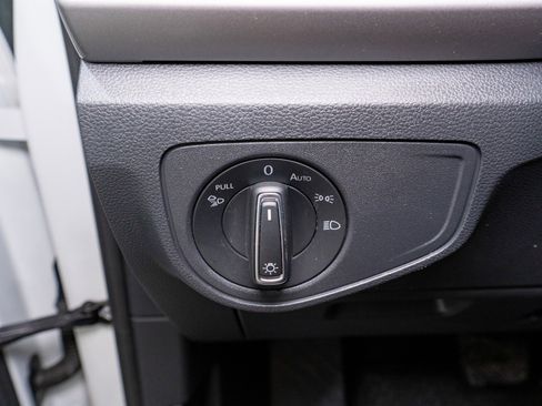 Used 2021 Volkswagen Atlas SEL FWD image 29